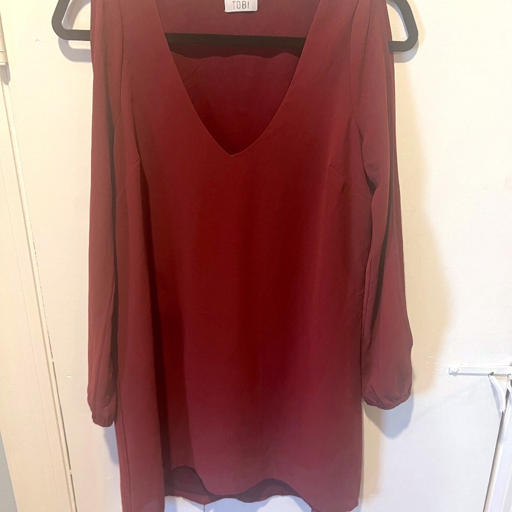 Tobi Cold Shoulder Dress, size M